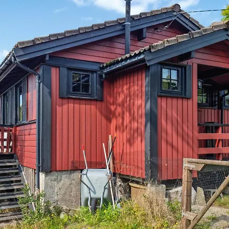 Amazing Home In Mandal With Wifi Feriehus *
