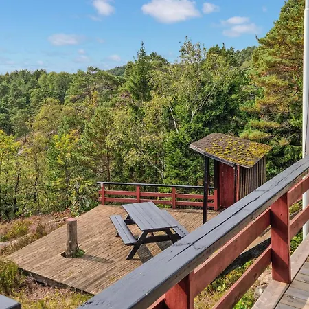 Amazing Home In Mandal With Wifi